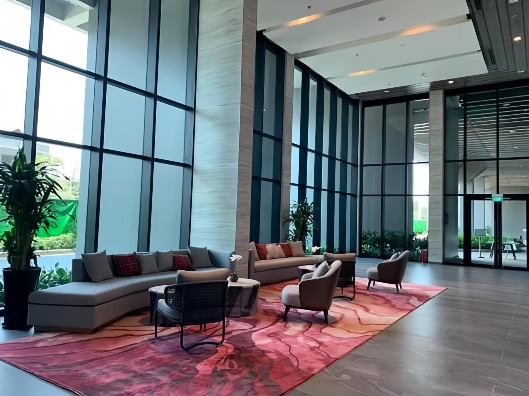 Feliz Luxurry Duplex Apartment Saigon Хошимін Екстер'єр фото