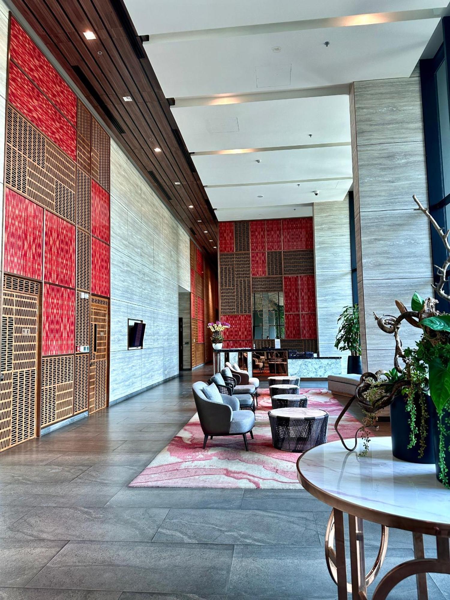 Feliz Luxurry Duplex Apartment Saigon Хошимін Екстер'єр фото