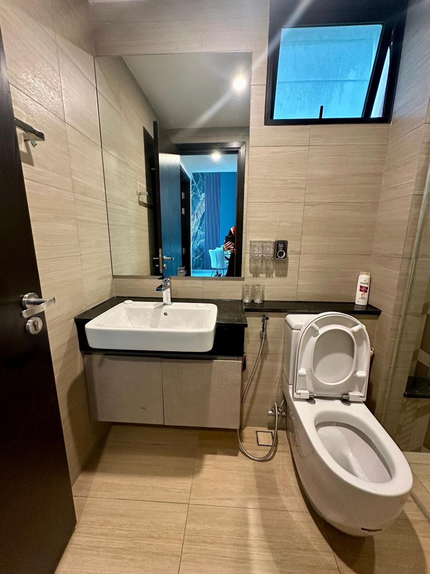 Feliz Luxurry Duplex Apartment Saigon Хошимін Екстер'єр фото