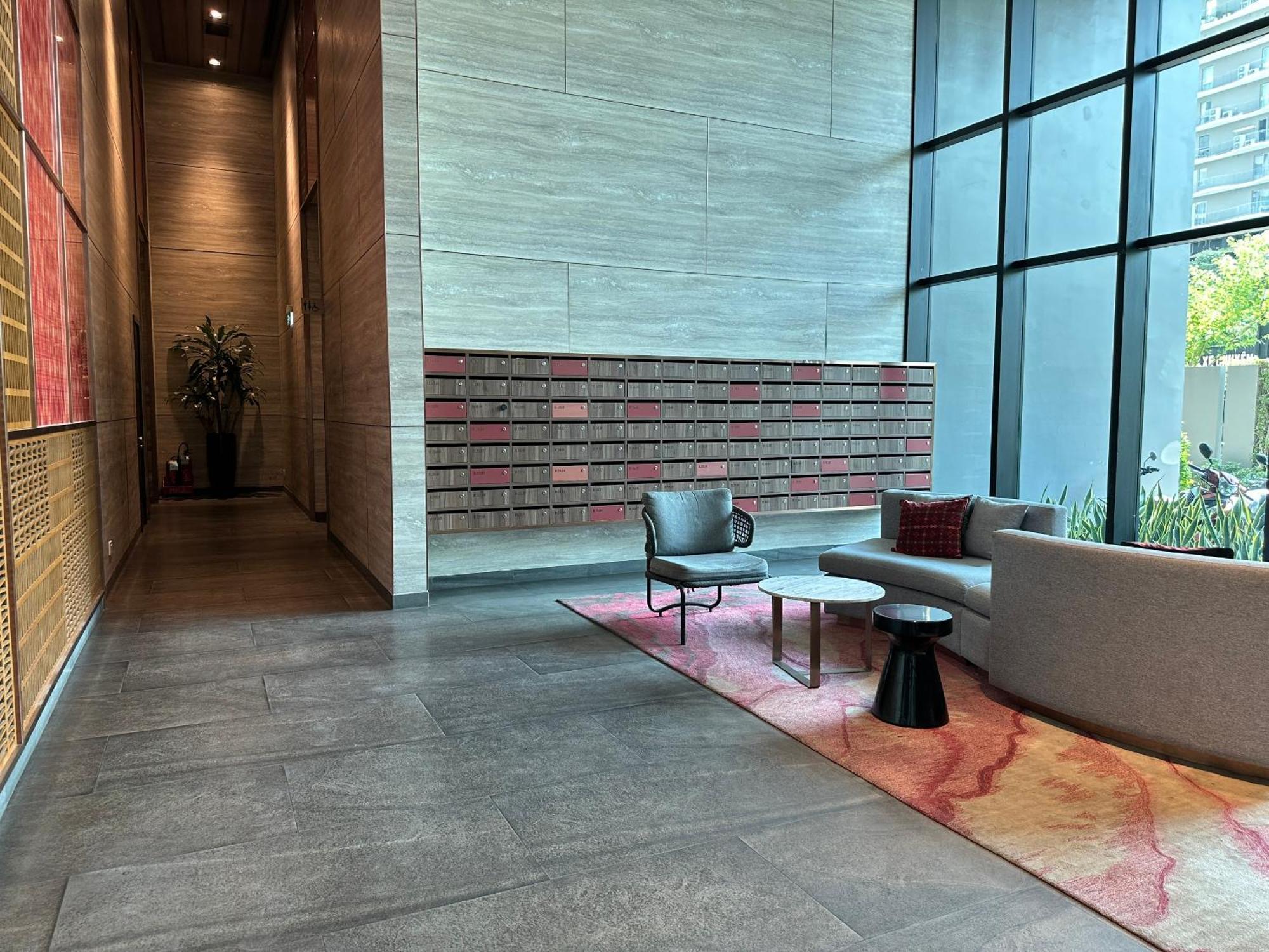 Feliz Luxurry Duplex Apartment Saigon Хошимін Екстер'єр фото