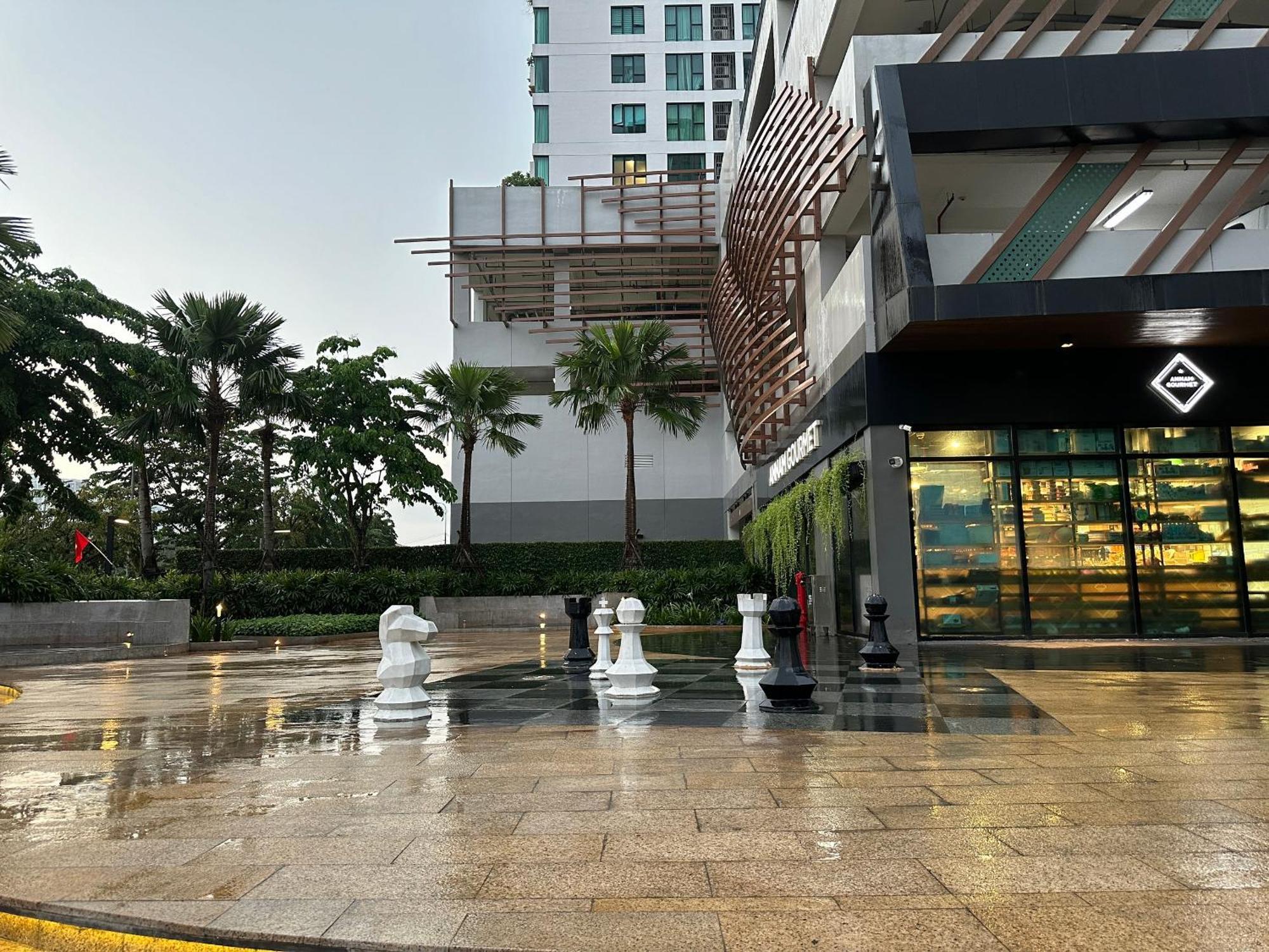 Feliz Luxurry Duplex Apartment Saigon Хошимін Екстер'єр фото